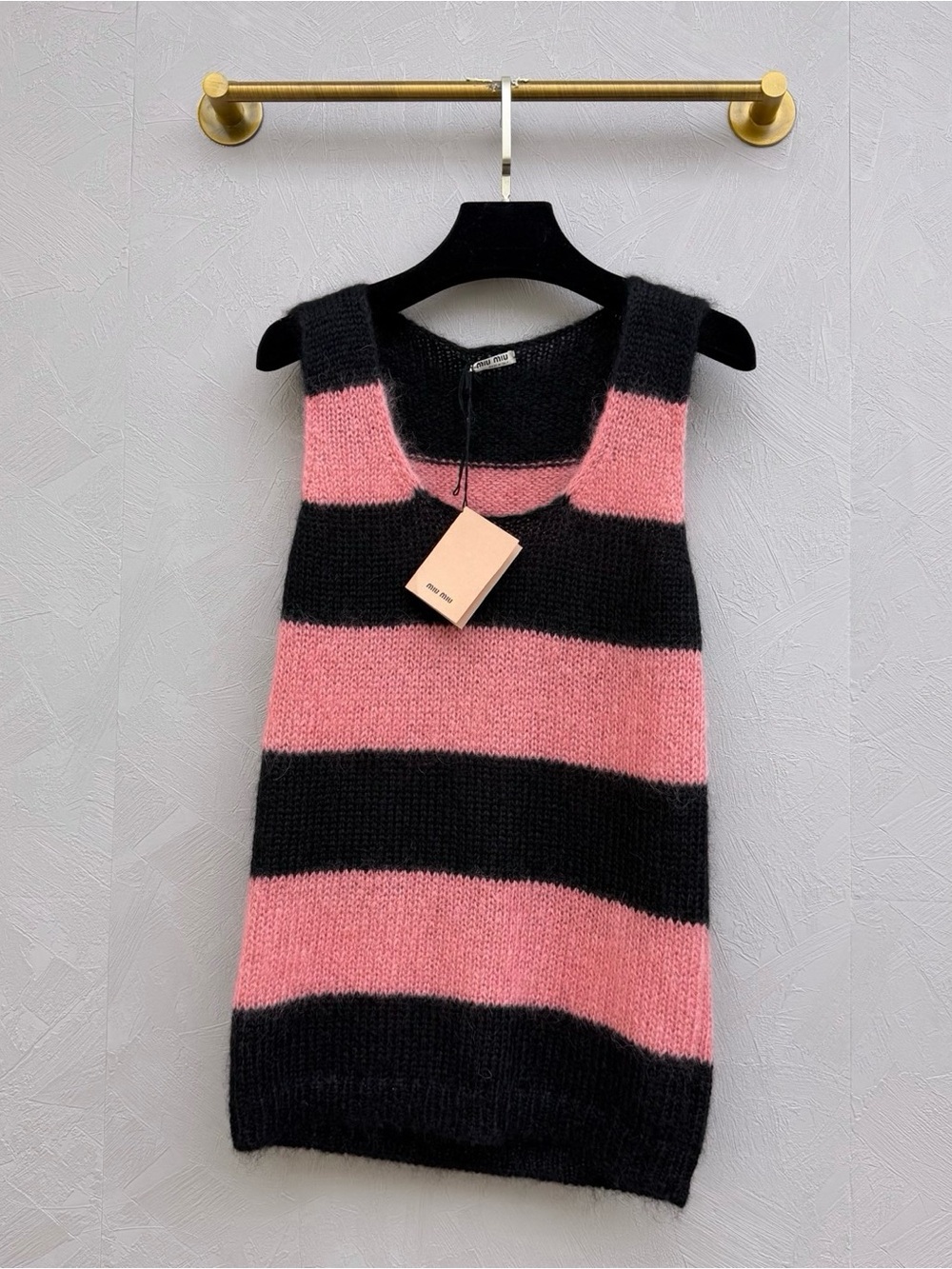 🚩steal Miu Miu Black Fuzzy Knit Top